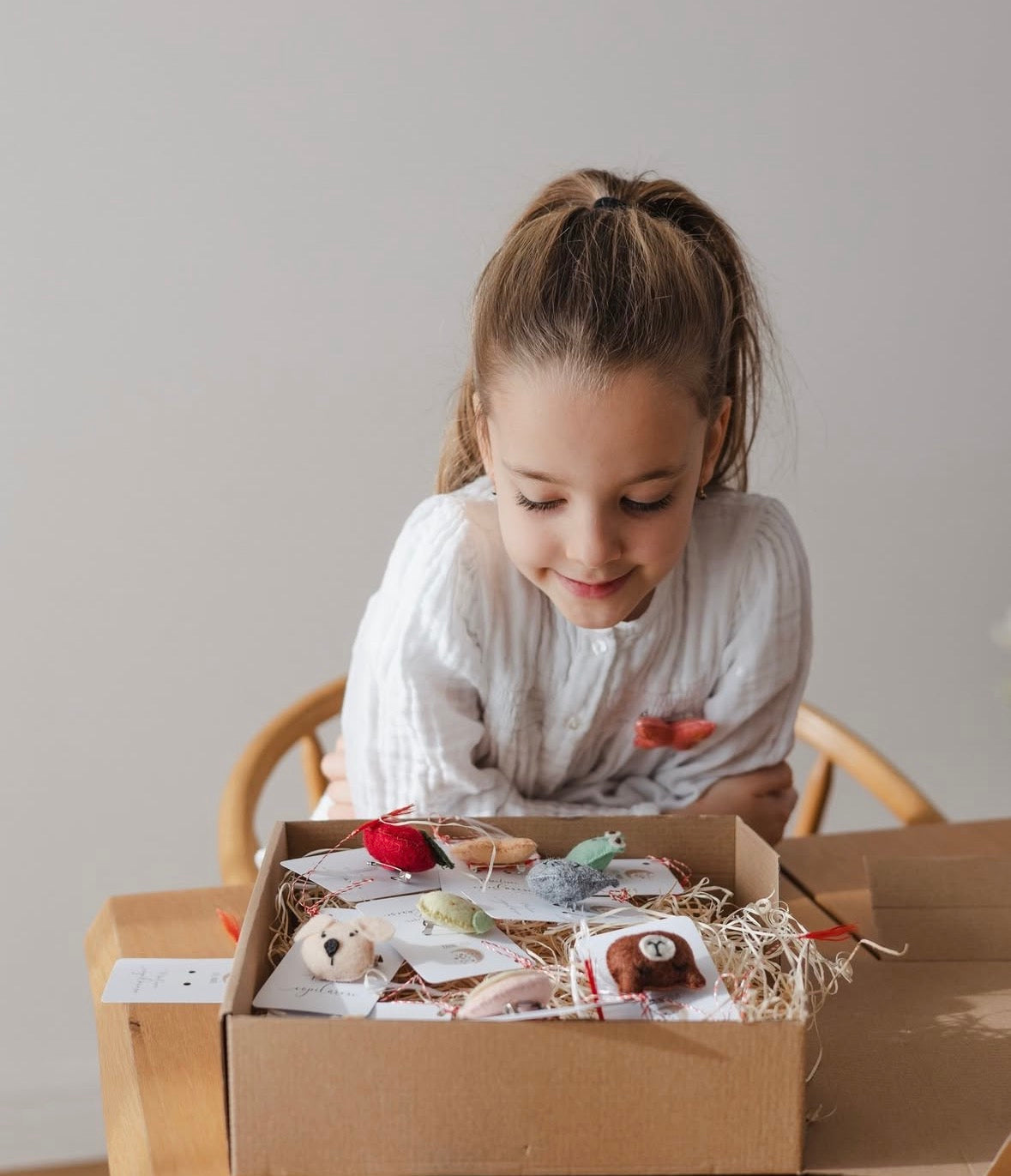 MYSTERY MǍRȚIȘOr BOX