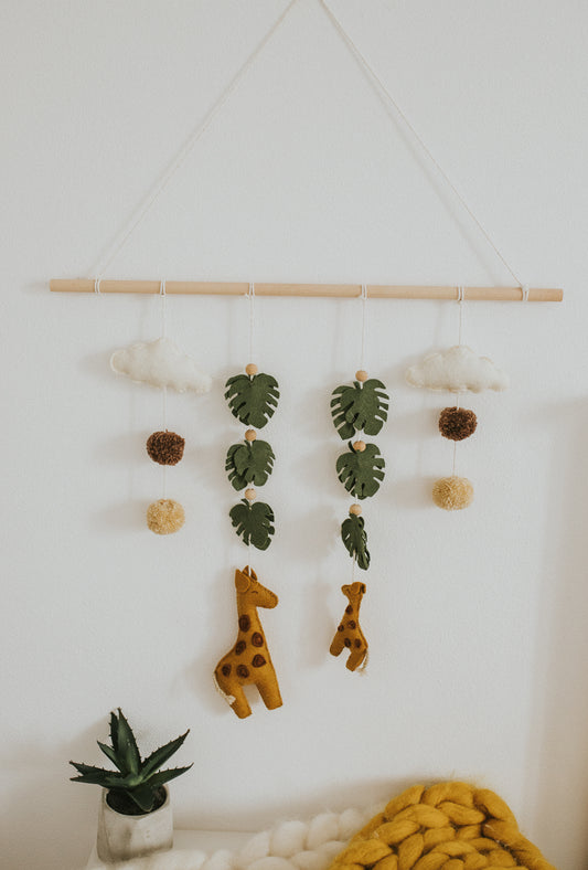 Wall hang " Moomy & giraffe baby"