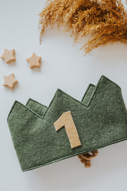 Coronita aniversara "One"