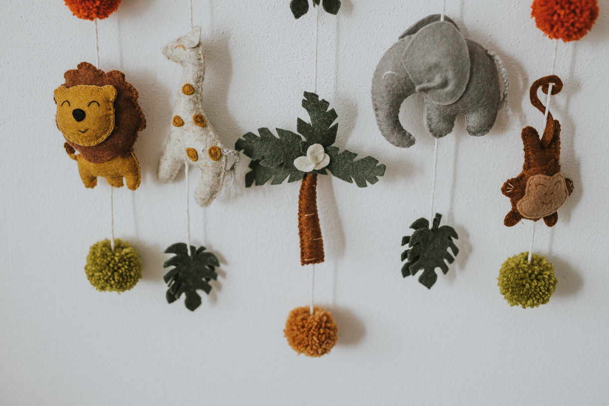 Wall hang " Explore Safari"