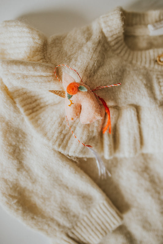 martisor unicorn roz